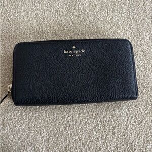 Kate Spade Black Textured Wallet